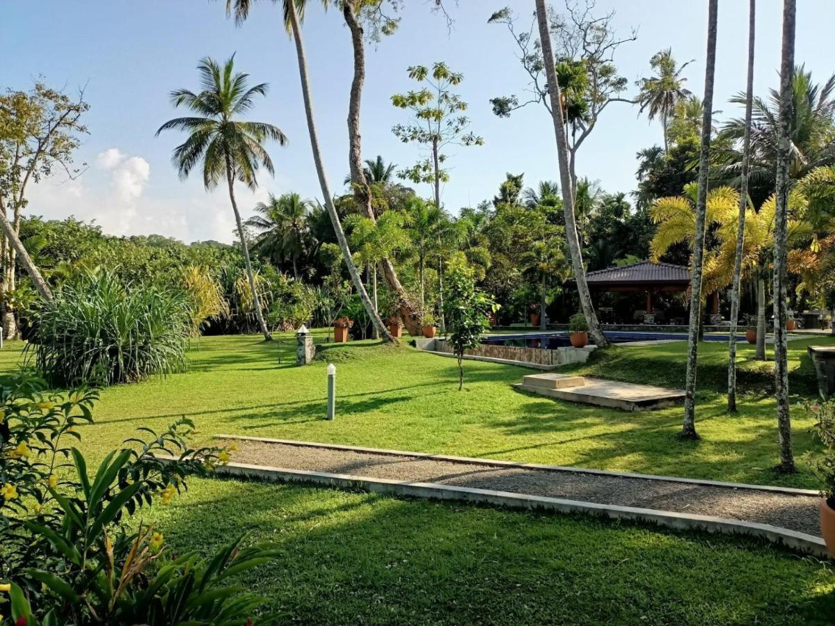 אינדורואה Avalon Village Resort מראה חיצוני תמונה