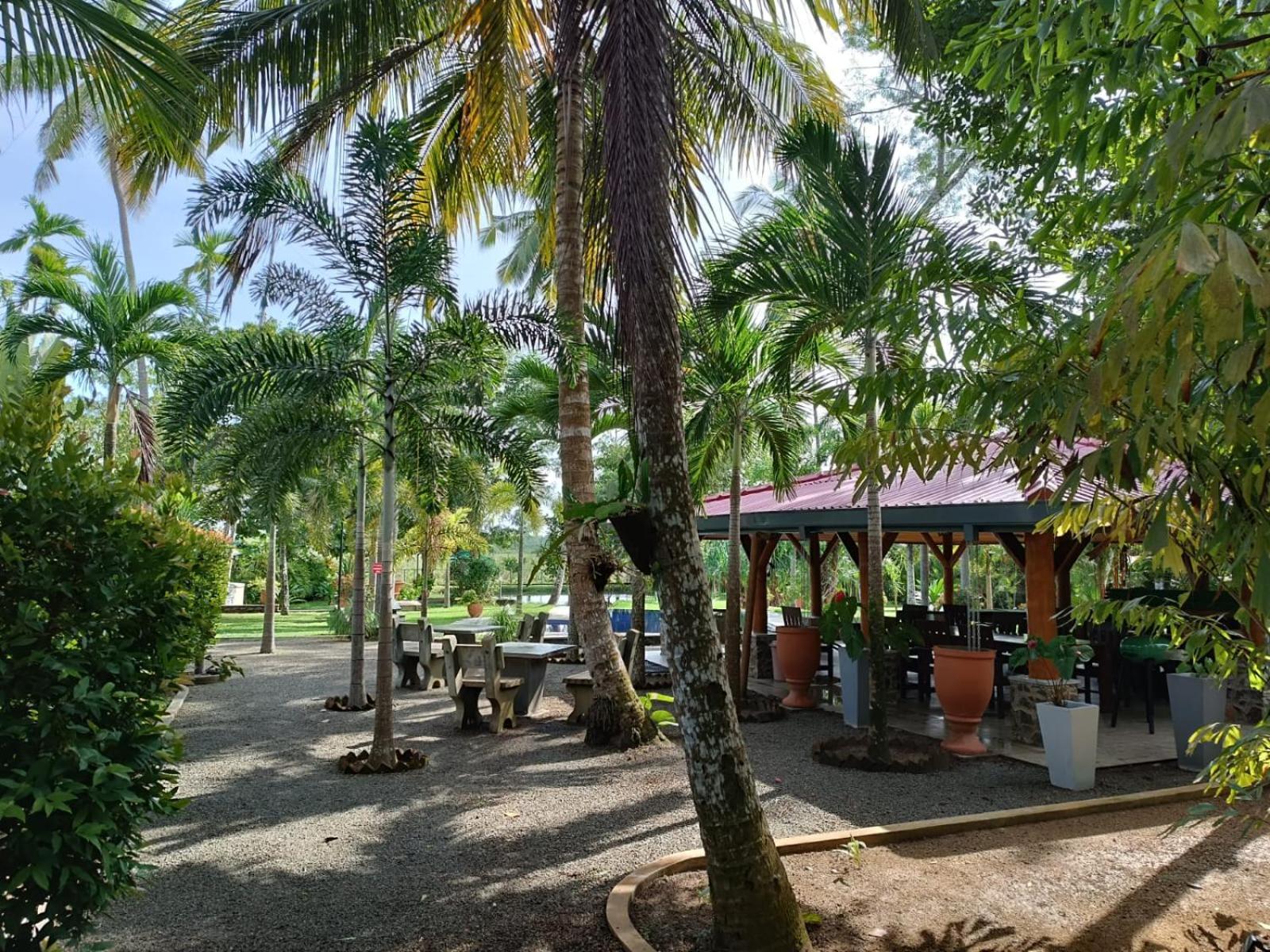 אינדורואה Avalon Village Resort מראה חיצוני תמונה